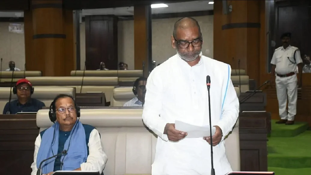 झारखंड विधानसभा में SIR के खिलाफ प्रस्ताव पारित, गरीबों-दलितों को वंचित करने का प्रयास बताया