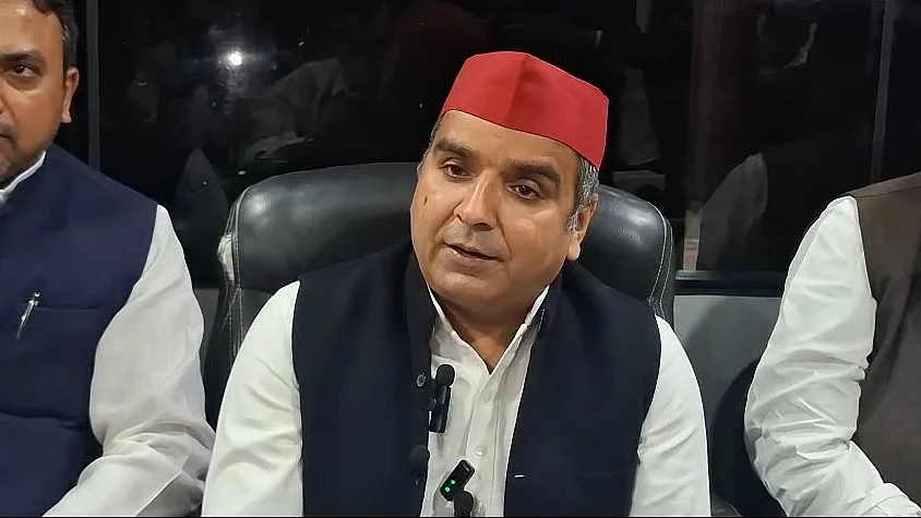 आजमगढ़ से सांसद धर्मेंद्र यादव