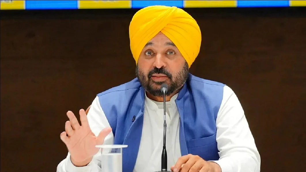 पंजाब में भयंकर बाढ़ के बीच सीएम भगवंत मान बीमार, अस्पताल में भर्ती, मंत्रिमंडल की बैठक स्थगित