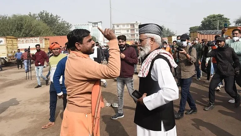 आकार पटेल / रीमेक इंडिया 2025 के नाम पर भारत का धार्मिक विभाजन