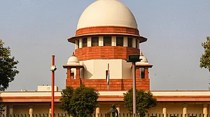 सुप्रीम कोर्ट ने महाराष्ट्र चुनाव आयोग को लगाई फटकार, स्थानीय निकाय चुनाव 31 जनवरी, 2026 तक कराने का दिया आदेश