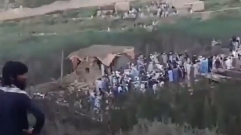 खैबर पख्तूनख्वा के पश्तून बहुल गांव में धमाके, 30 से अधिक लोगों की मौत, पाकिस्तान वायुसेना पर बम बरसाने का आरोप