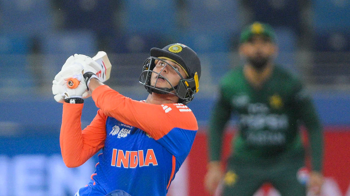 अभिषेक शर्मा का पाकिस्तान के खिलाफ सबसे तेज 50 छक्कों का रिकॉर्ड