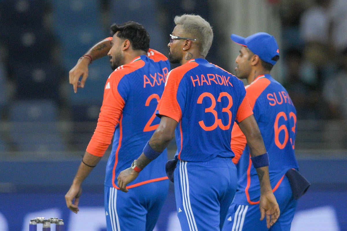 Asia Cup 2025: फाइनल में पाकिस्तान से भिड़ंत से पहले अपने आप को परखने उतरेगी टीम इंडिया, श्रीलंका से मुकाबला