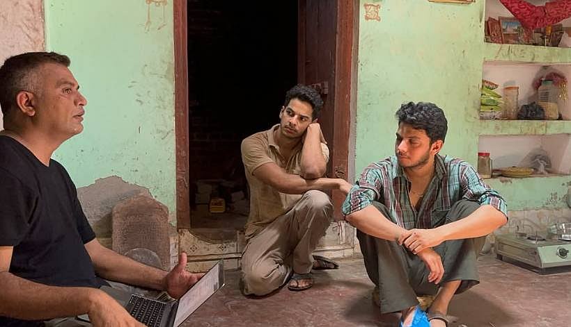 सिनेजीवन: पापोन ने जुबिन गर्ग की याद में पोस्ट किया भावुक संदेश और जिम में वरुण धवन और विक्की कौशल की मस्ती
