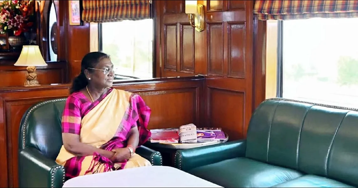 विष्णु नागर का व्यंग्यः राष्ट्रपति की वृंदावन यात्रा, इंतजाम शाही होने ही थे, वर्ना गणतंत्र खतरे में पड़ जाता!