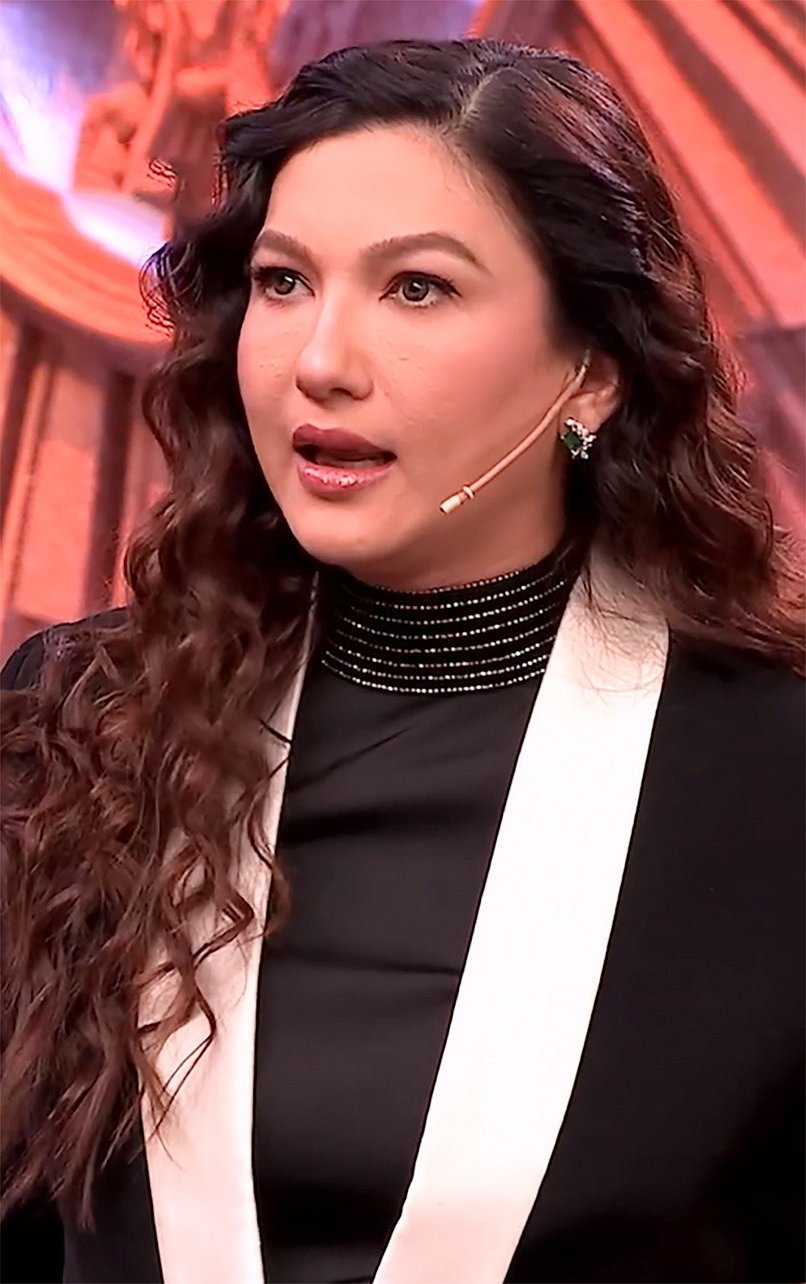 सिनेजीवन: रजत बेदी ने शाहरुख को बताया सबका ध्यान रखने वाला कहानीकार और गौहर खान ने अमाल मलिक को कहा 'दोगला'