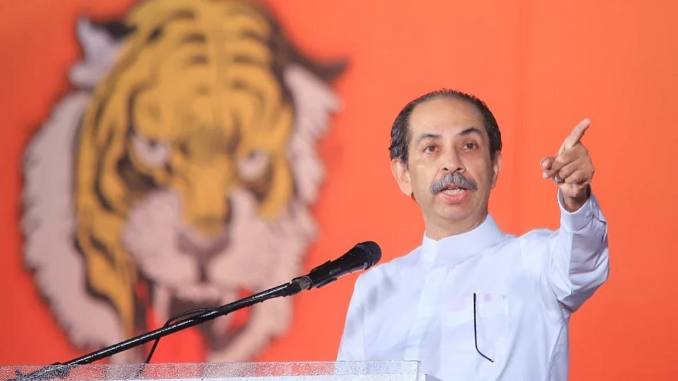 उद्धव ठाकरे ने अमीबा से की बीजेपी की तुलना, कहा- देश में न्याय के लिए लड़ना देशद्रोह बनता जा रहा है