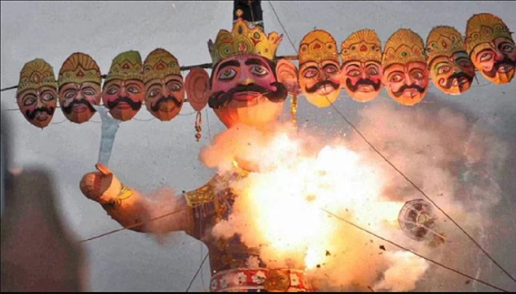 रावण से भी अधिक खतरनाक है देश की आज की मीडिया और सत्ता