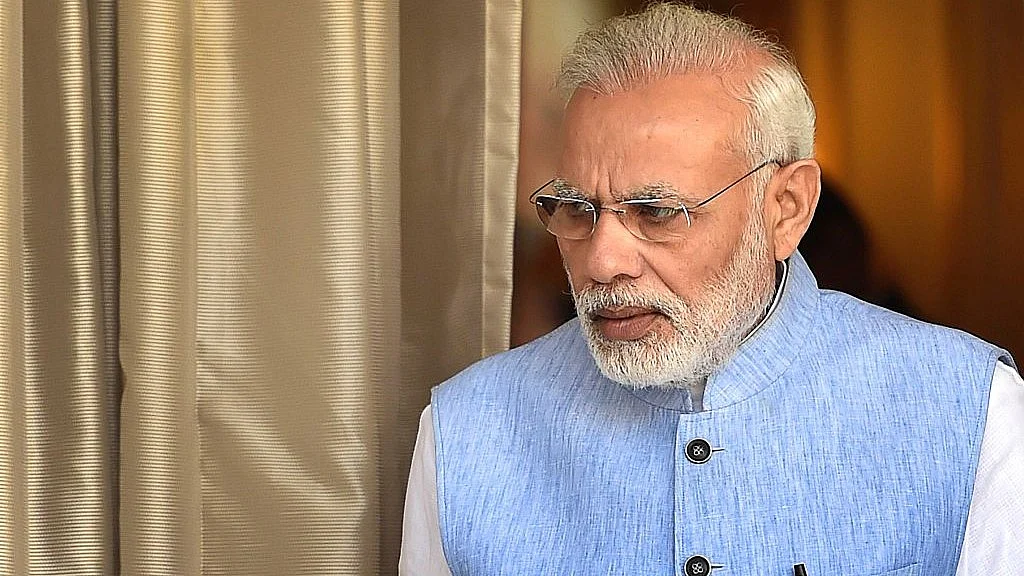 विदेश नीति के मामले में एक व्यक्ति की छवि चमकाने के लिए राष्ट्रहित त्यागने की कीमत!