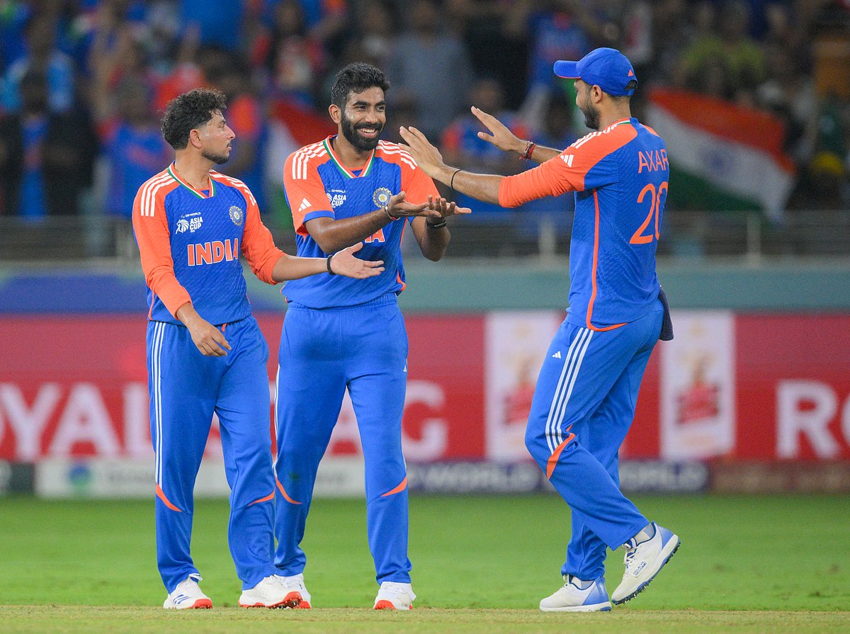 खेल: भारत-ऑस्ट्रेलिया के बीच होने वाले मेलबर्न टी20 मैच के सभी टिकट बिके और पाकिस्तानी महिला क्रिकेटर को लगी फटकार 