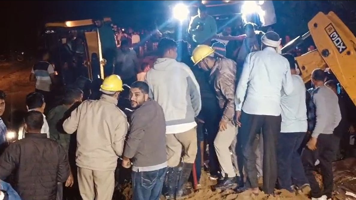 हिमाचल के बिलासपुर में भूस्खलन की चपेट में आई बस, अब तक 18 लोगों की मौत, कई दबे, बचाने की कोशिश जारी