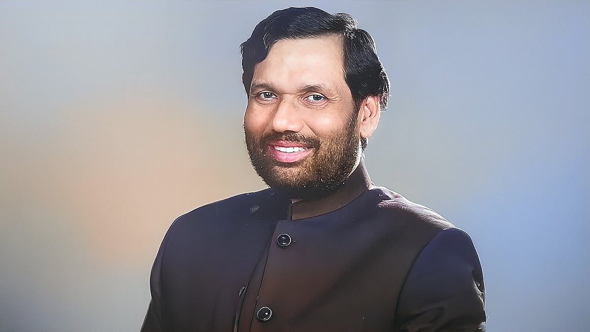 रामविलास पासवानः राजनीति के मौसम वैज्ञानिक, 6 प्रधानमंत्रियों के कार्यकाल में मंत्री रहने का अनूठा रिकॉर्ड
