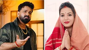 Video: 'सरकार एक तरफ 'बेटी बचाओ, बेटी पढ़ाओ' जैसे नारे देती है और...', पवन सिंह की पत्नी ने UP पुलिस पर लगाए गंभीर आरोप