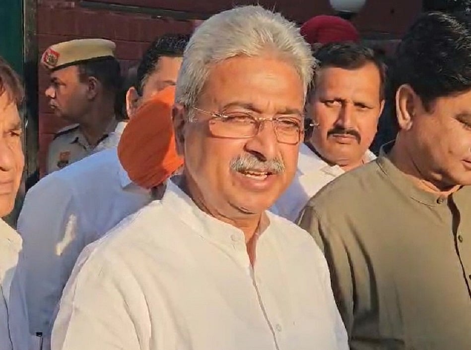 दिवंगत दलित IPS के परिवार से मिले हरियाणा कांग्रेस अध्यक्ष, न्याय नहीं मिलने पर आंदोलन की दी चेतावनी