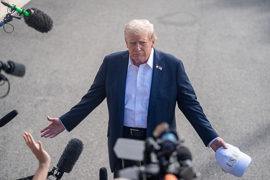 अब पाकिस्तान-अफगानिस्तान संघर्ष को सुलझाएंगे ट्रंप! बोले- 'मैं युद्ध खत्म कराने में माहिर हूं'