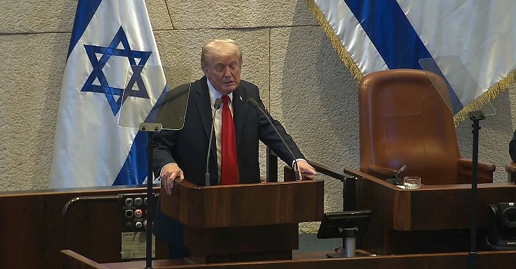 दुनिया की खबरें: ट्रंप दे रहे थे भाषण दो इजरायली सांसदों ने की नारेबाजी और पाक-अफगानिस्तान के बीच तनाव जारी