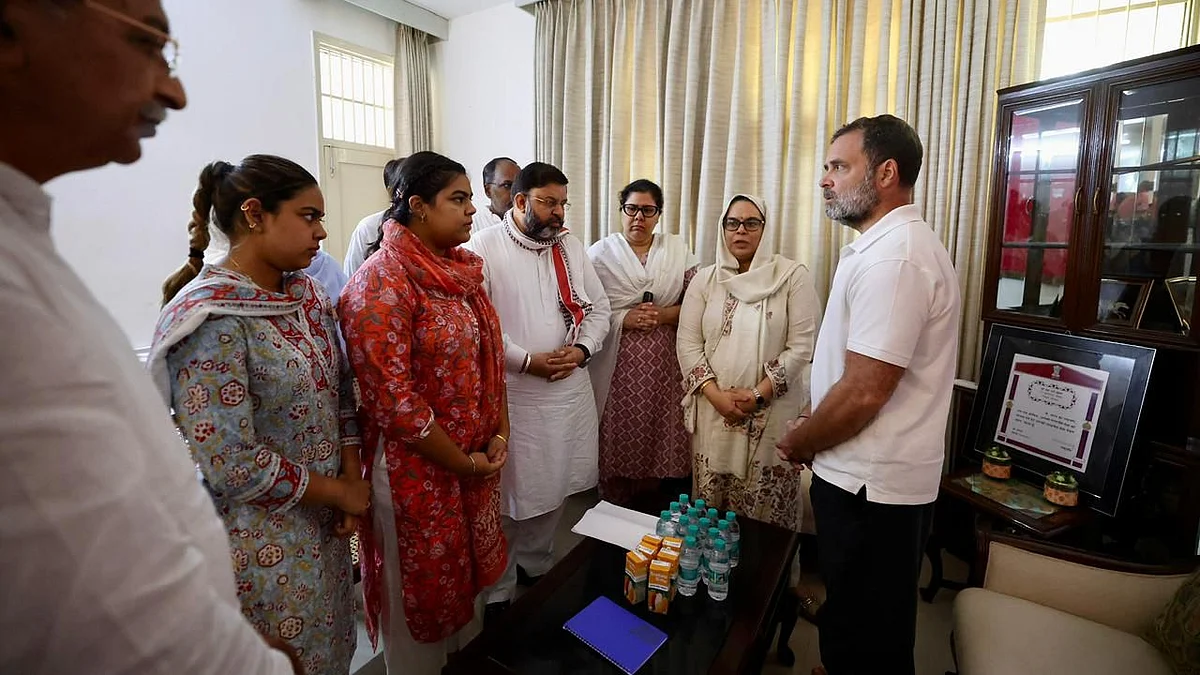 पूरण कुमार की मौत दलितों के लिए चिंता का विषय; प्रधानमंत्री, मुख्यमंत्री तुरंत कार्रवाई करें: राहुल गांधी
