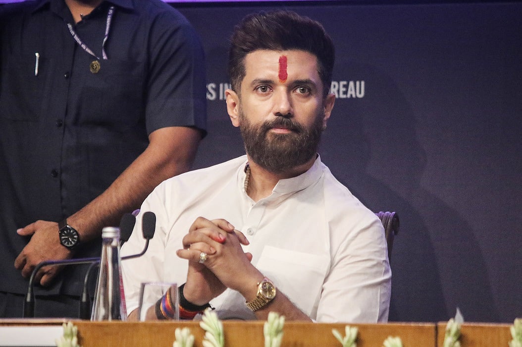 बिहार चुनाव: NDA में जारी खटपट के बीच चिराग पासवान की पार्टी ने जारी की पहली लिस्ट, 14 उम्मीदवारों के नाम