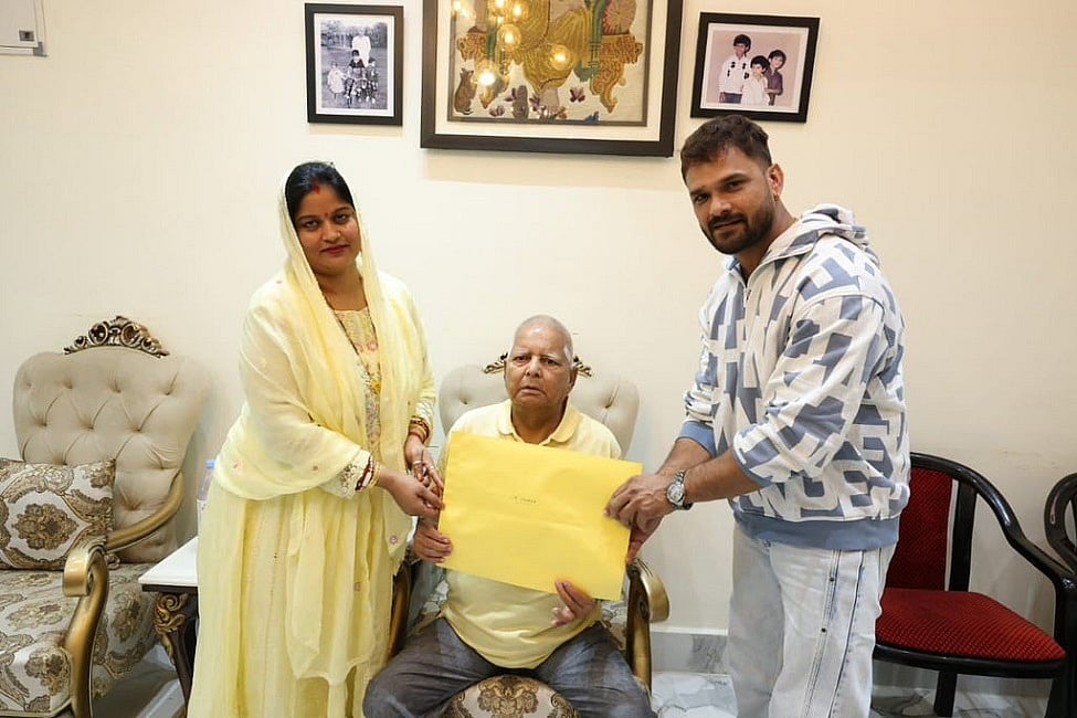 सिनेजीवनः चुनाव में एंट्री के साथ सामने आया खेसारी का दबंग अवतार और कभी चाय की दुकान पर बर्तन धोते थे ओम पुरी