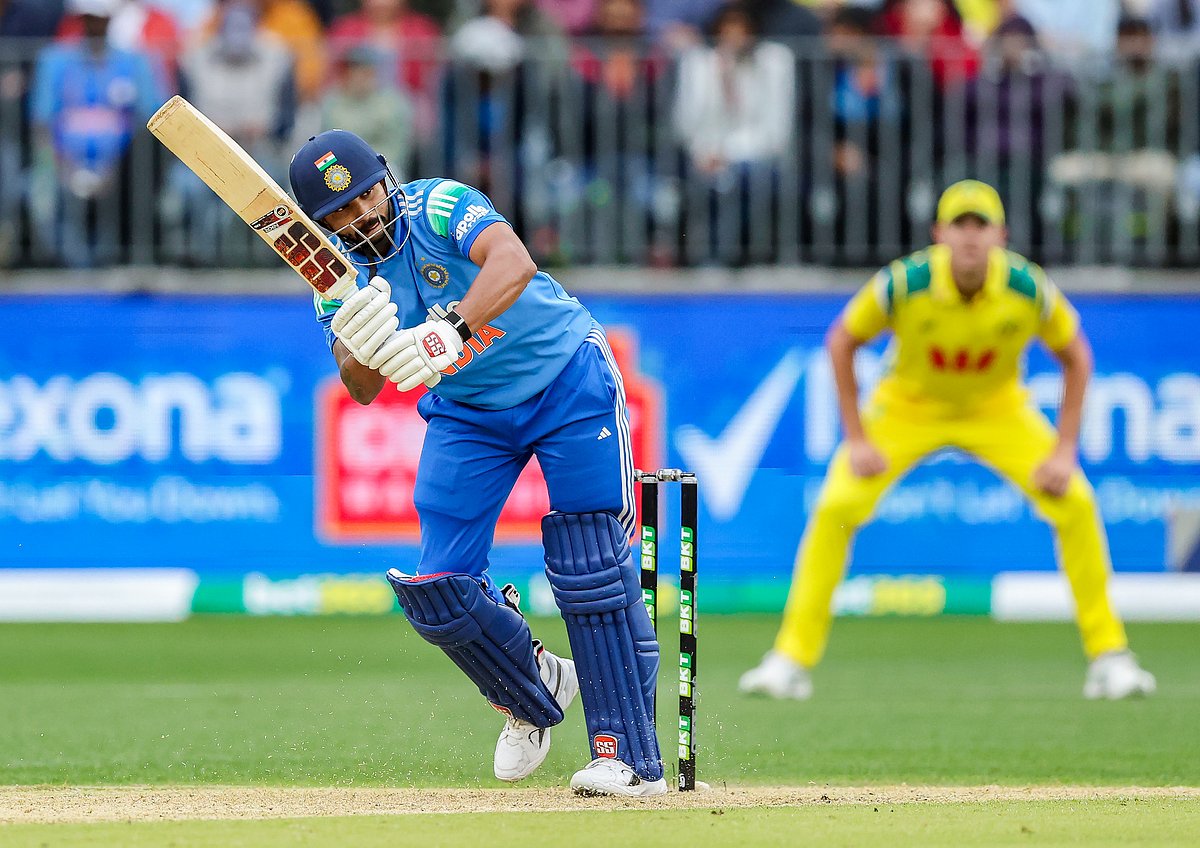 Ind vs Aus: टीम इंडिया ने एडिलेड में खेले 15 वनडे मैच, जानिए कैसा है रिकॉर्ड?