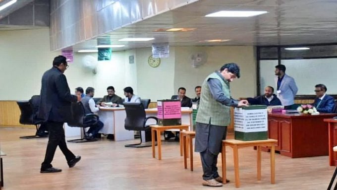 जम्मू-कश्मीर में नेशनल कॉन्फ्रेंस ने राज्यसभा की तीन सीट जीतीं, चौथी सीट बीजेपी के खाते में