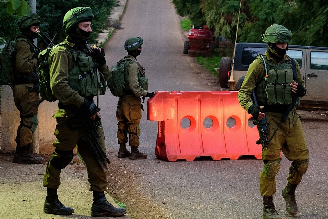 दुनियाः 2024 से अब तक 279 इजरायली सैनिकों ने की खुदकुशी की कोशिश और अमेरिका की ड्रग्स तस्करों पर कार्रवाई, 14 मरे