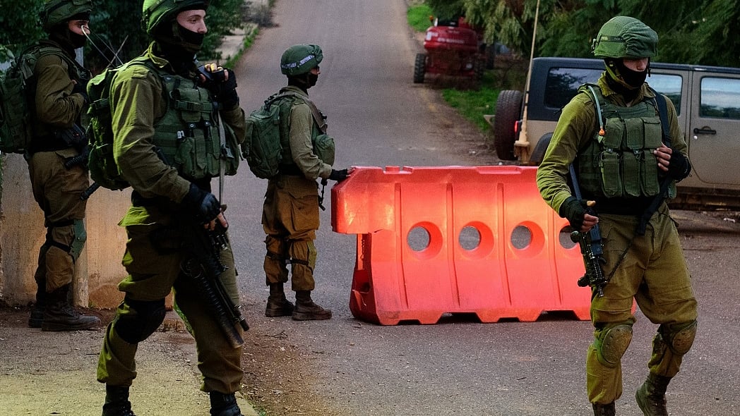 2024 से अब तक 279 इजरायली सैनिकों ने की खुदकुशी की कोशिश और अमेरिका की ड्रग्स तस्करों पर कार्रवाई, 14 मरे