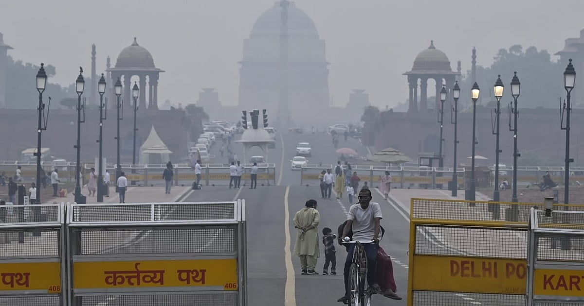 दिल्ली में सांसों पर संकट बरकरार, आज भी कई इलाकों में AQI 400 के पार, घुट रहा है दम