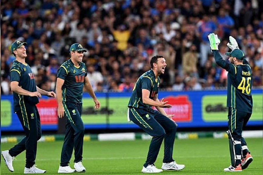 दूसरे टी20 में ऑस्ट्रेलिया ने भारत को 4 विकेट से हराया, सीरीज में 1-0 की बनाई बढ़त