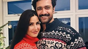 सिनेजीवन: विक्की-कैट के घर आया नन्हा राजकुमार और जानी का 'अप्सरा 2' गाना रिलीज