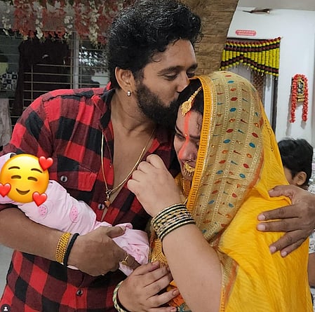 सिनेजीवन: सुलक्षणा पंडित को लेकर पूनम ढिल्लों हुईं उदास और तलाक की खबरों के बीच अस्पताल में भर्ती हुई माही विज