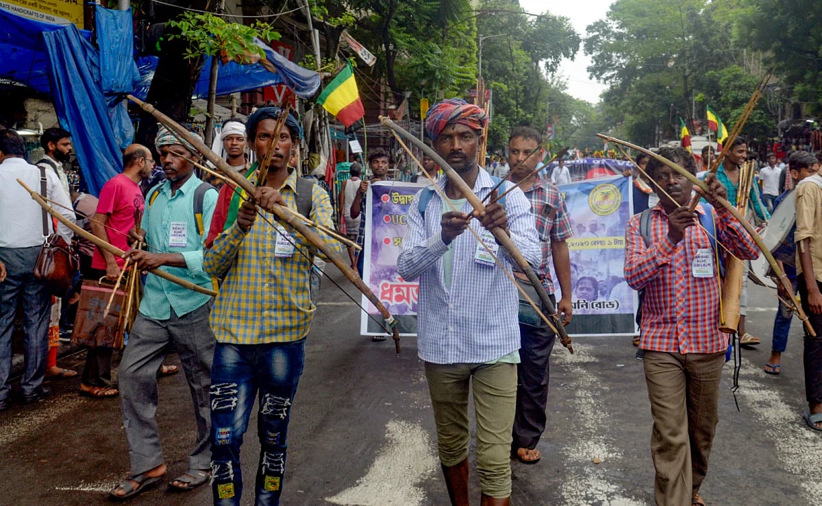 पश्चिम बंगाल में BJP पर भारी पड़ सकता है SIR, मतुआ समुदाय में डर का माहौल!