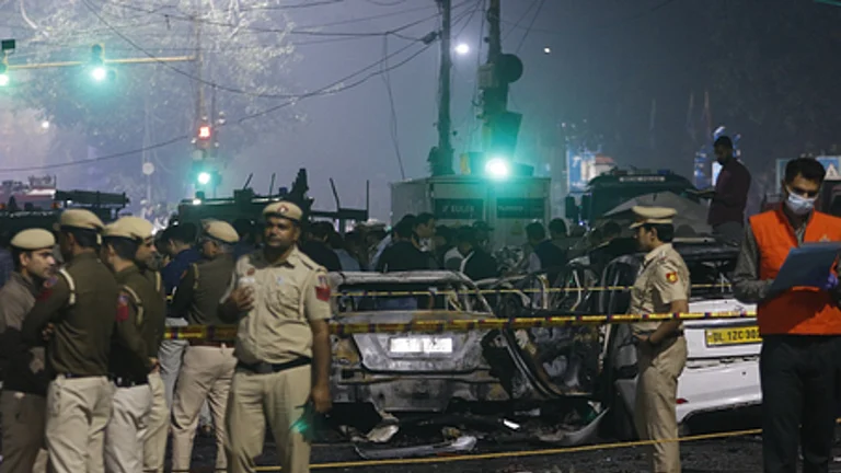 एक सॉफ्टवेयर अपडेट... और थम गए दुनिया भर में 6000 विमानों के पहिए, DGCA ने जारी की जरूरी सेफ्टी गाइडलाइन