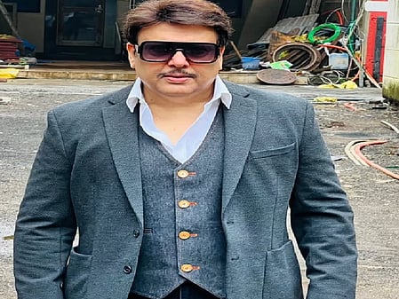 सिनेजीवन: अस्पताल से डिस्चार्ज हुए गोविंदा और  दिल्ली बम धमाके पर राजपाल यादव ने जाहिर की संवेदनाएं 