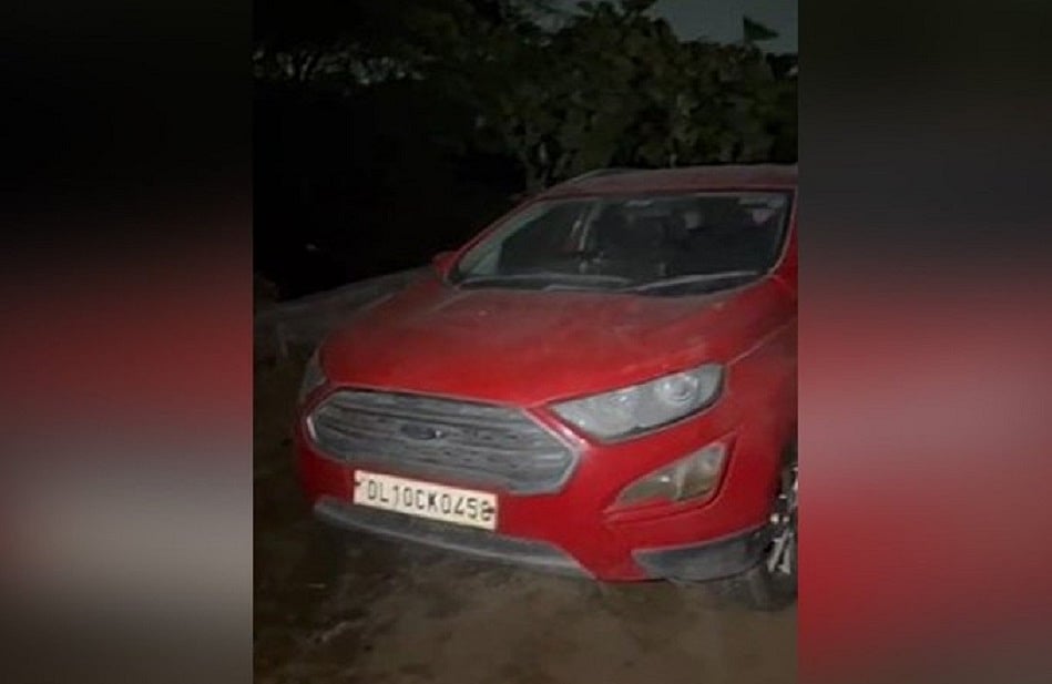 दिल्ली ब्लास्ट मामले में बड़ी सफलता, फरीदाबाद से संदिग्ध लाल फोर्ड कार बरामद, जांच में जुटी पुलिस