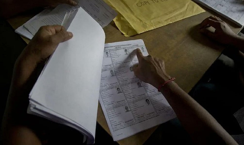 चुनाव आयोग ने असम में वोटर लिस्ट के 'विशेष पुनरीक्षण’ का आदेश दिया, SIR से होगा अलग, फॉर्म भरने की जरूरत नहीं