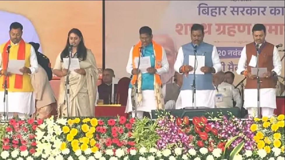 RJD ने नीतीश सरकार में ‘परिवारवाद’ पर साधा निशाना, राजनीतिक परिवारों से जुड़े 10 मंत्रियों की सूची जारी की