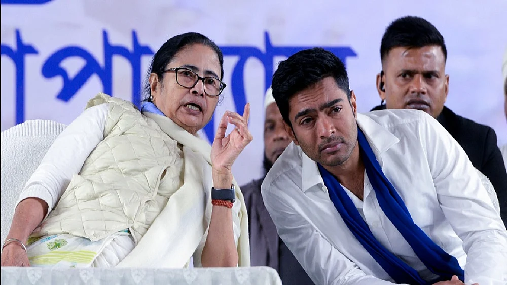 TMC ने 24 नवंबर को बुलाई पार्टी नेताओं की अब तक की सबसे बड़ी बैठक, SIR और चुनाव को लेकर बनेगी रणनीति