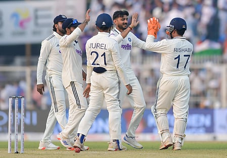 IND vs SA 2nd Test: भारत के स्टंप तक बिना विकेट गंवाए नौ रन, दक्षिण अफ्रीका के पहली पारी में 489 रन
