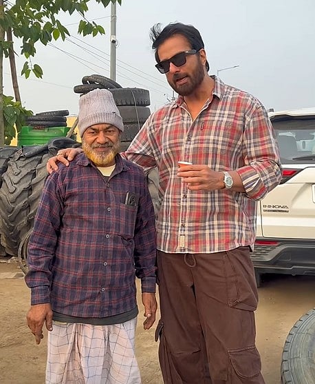 सिनेजीवन: छह दशकों की फिल्मी यात्रा का अंत, धर्मेंद्र की याद में गमगीन हुआ बॉलीवुड