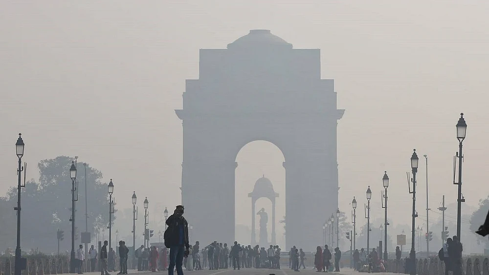 दिल्ली में सरकारी और निजी ऑफिस के 50 फीसदी कर्मचारी घर से करेंगे काम (फोटोः विपिन)