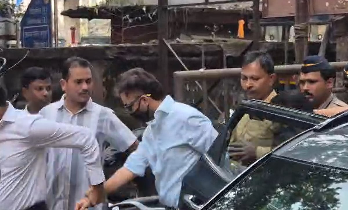 सिनेजीवन: धर्मेंद्र को याद कर भावुक हुए अमिताभ बच्चन और 'ही-मैन' को अमीषा पटेल, कार्तिक आर्यन, शाहिद कपूर ने दी विदाई