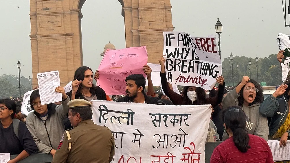 प्रदूषण के खिलाफ प्रदर्शन करना पड़ा भारी, नक्सलवाद-आतंकवाद के समर्थन के आरोप में अब तक 22 गिरफ्तार