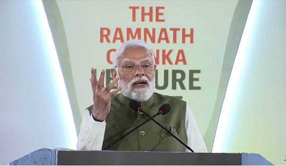 राम पुनियानी का लेखः क्या परंपरागत और आधुनिक ज्ञान परस्पर विरोधी हैं? क्यों RSS-BJP ने खोला है मोर्चा?