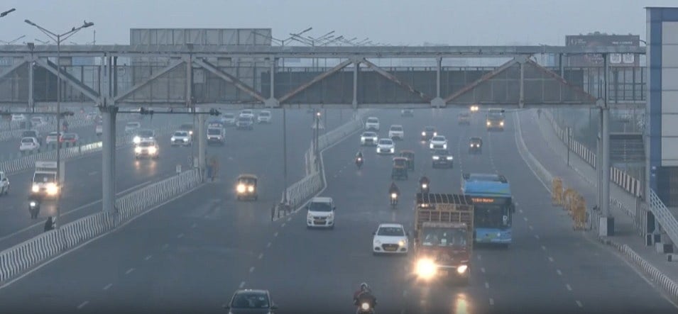 दिल्ली-एनसीआर में एक्यूआई अब भी खतरनाक स्तर पर, जानें दिसंबर के पहले सप्ताह में कैसा रहेगा मौसम?