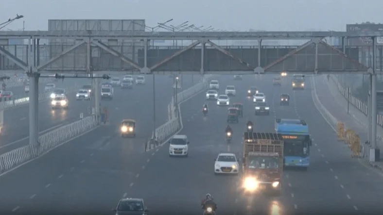 दिल्ली-एनसीआर में एक्यूआई खतरनाक स्तर पर