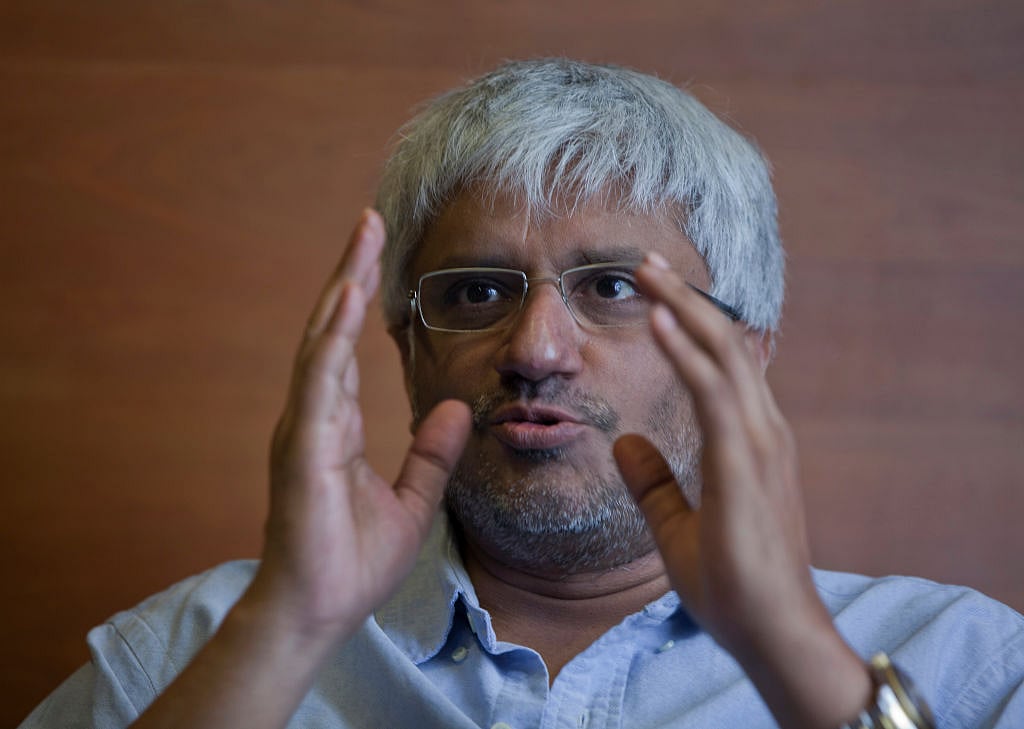 बॉलीवुड के जाने-माने फिल्म निर्देशक विक्रम भट्ट गिरफ्तार, 30 करोड़ की ठगी करने का आरोप