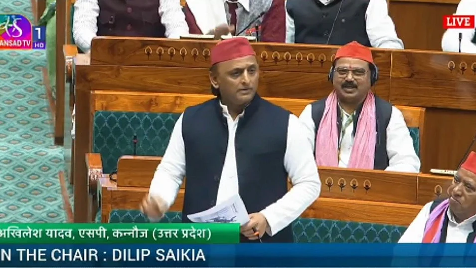 फोटोः वीडियोग्रैब