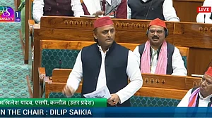 फोटोः वीडियोग्रैब